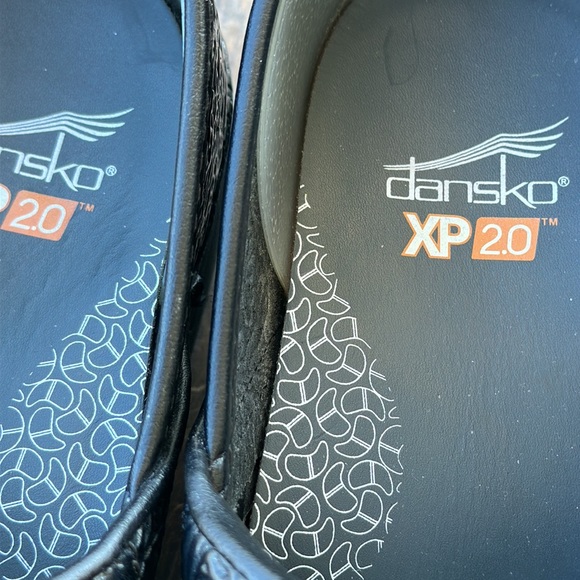 Dansko XP 2.0 shoes - Picture 4 of 5